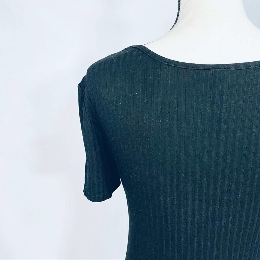 Feathers Ribbed Short Sleeve Dress - Picture 5 of 7